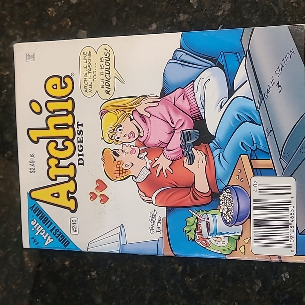 Archie Comic Book Bundle, Vintage - Picture 2 of 7